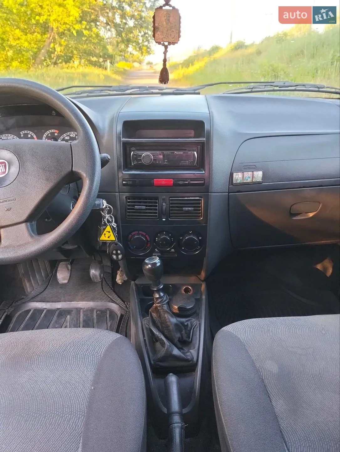 2010 Fiat Albea - мініатюра 7
