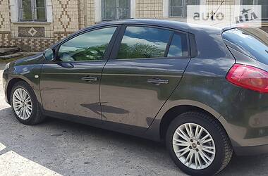 Хэтчбек Fiat Bravo 2011 в Городке