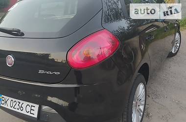 Хэтчбек Fiat Bravo 2010 в Ровно