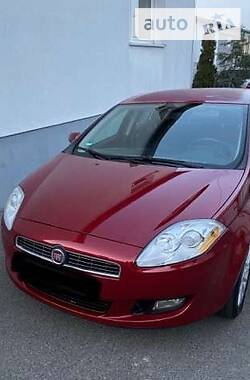 Хэтчбек Fiat Bravo 2009 в Каховке