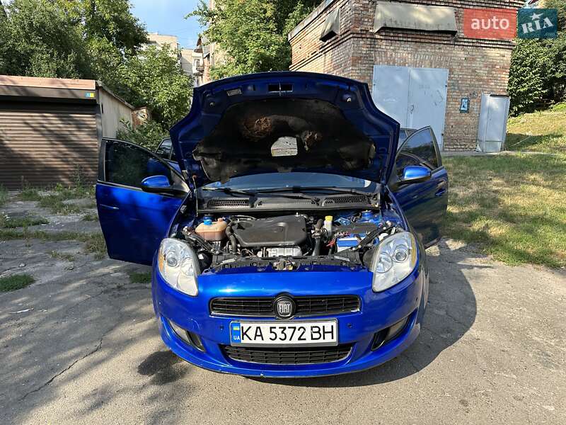 Хэтчбек Fiat Bravo 2008 в Киеве