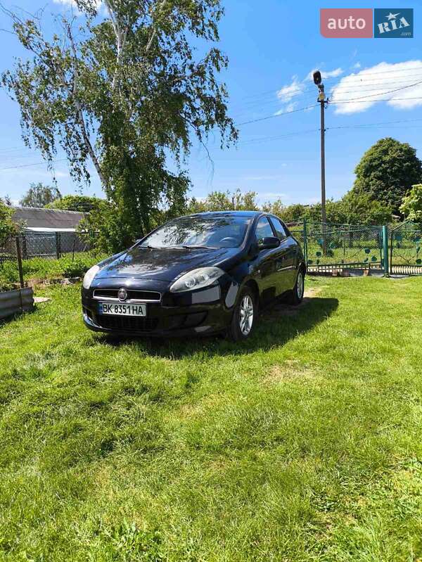 Хетчбек Fiat Bravo 2010 в Дубні