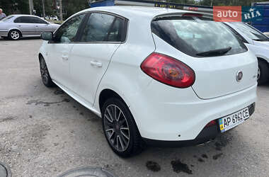 Хэтчбек Fiat Bravo 2010 в 