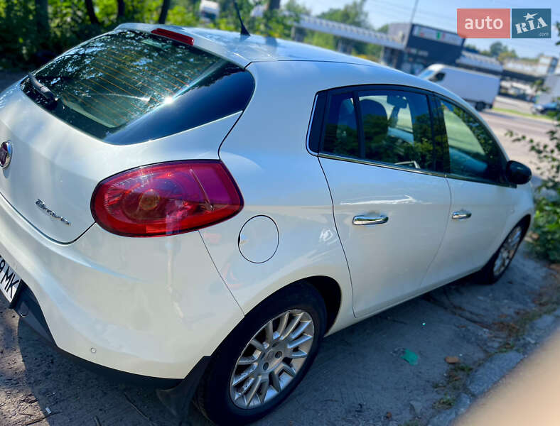 Хетчбек Fiat Bravo 2012 в Львові фото 11 Хетчбек Fiat Bravo 2012 в Львові