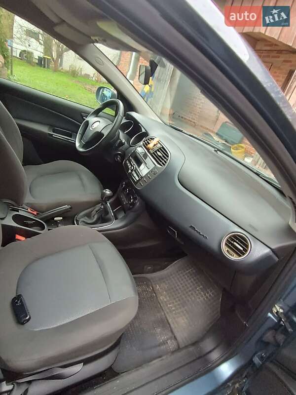 Хэтчбек Fiat Bravo 2007 в Ровно фото 7 Хэтчбек Fiat Bravo 2007 в Ровно