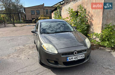 Хэтчбек Fiat Bravo 2009 в Коростене