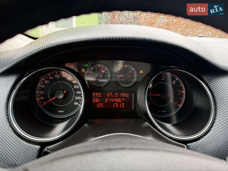 Хэтчбек Fiat Bravo 2009 в Шепетовке