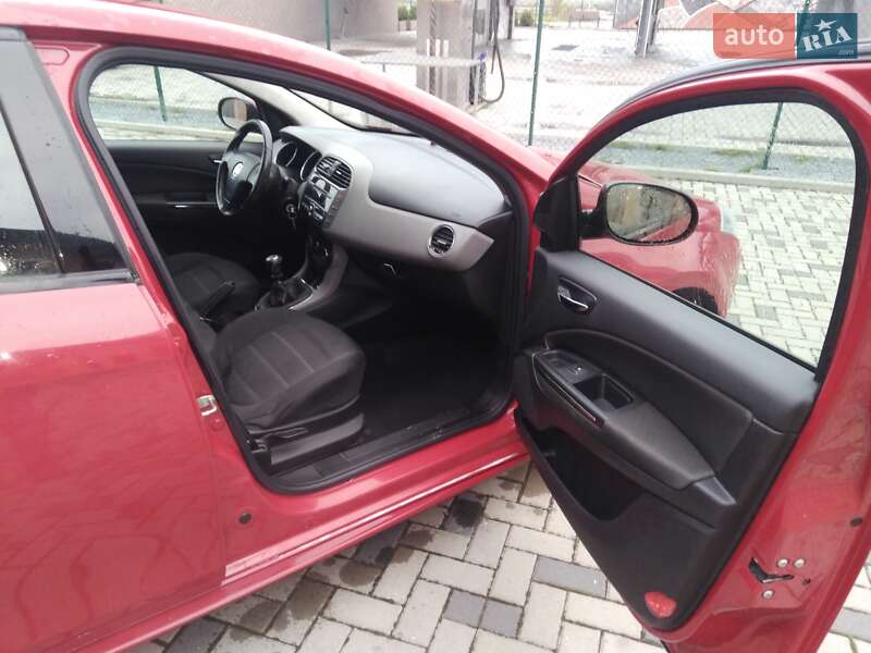 Хетчбек Fiat Bravo 2012 в Рівному фото 5 Хетчбек Fiat Bravo 2012 в Рівному