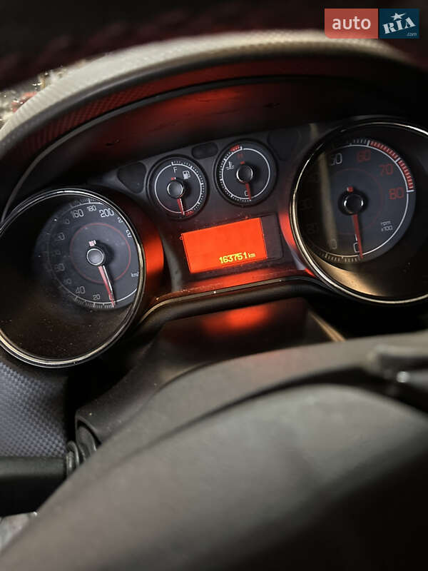 Хэтчбек Fiat Bravo 2011 в Львове