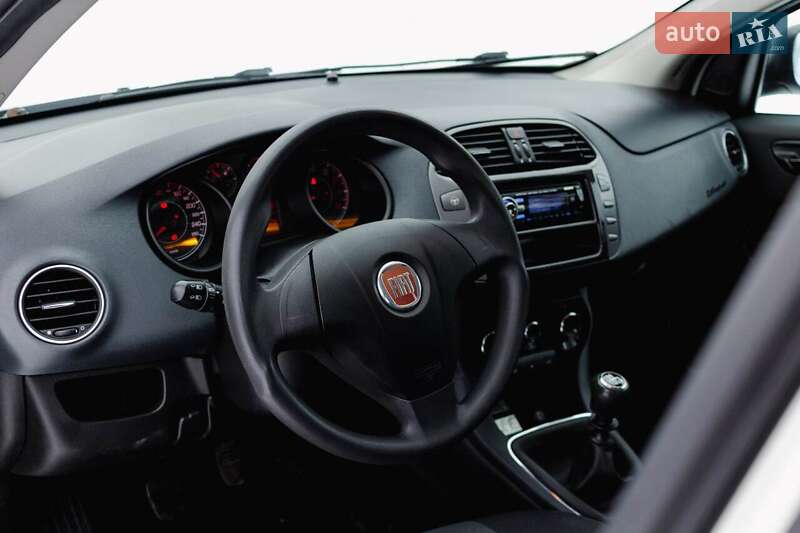 Хэтчбек Fiat Bravo 2009 в Ровно