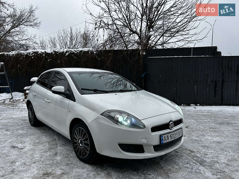 Хэтчбек Fiat Bravo 2012 в Киеве фото 3 Хэтчбек Fiat Bravo 2012 в Киеве