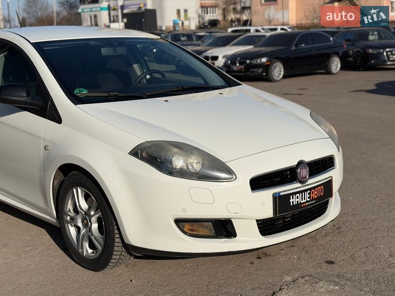 Хэтчбек Fiat Bravo 2012 в Шептицькому