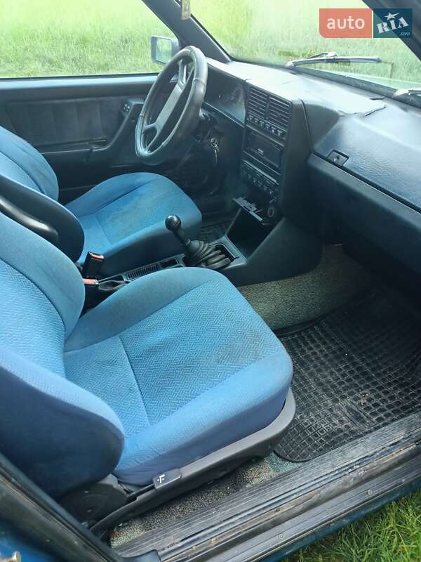 Лифтбек Fiat Croma 1986 в Ровно фото 10 Лифтбек Fiat Croma 1986 в Ровно