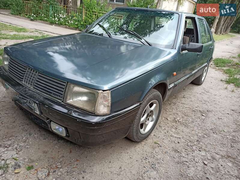 Ліфтбек Fiat Croma 1990 в Сумах