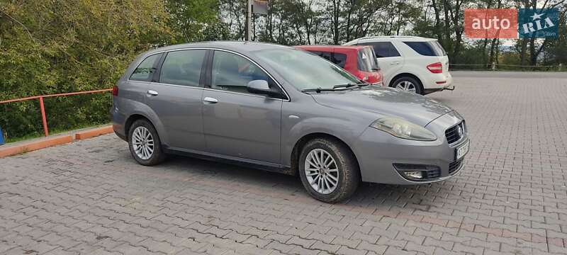 Универсал Fiat Croma 2010 в Черновцах