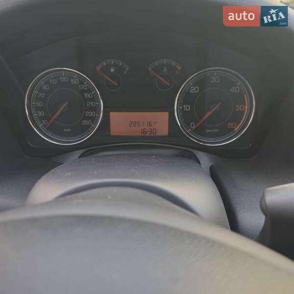 Универсал Fiat Croma 2010 в Киеве