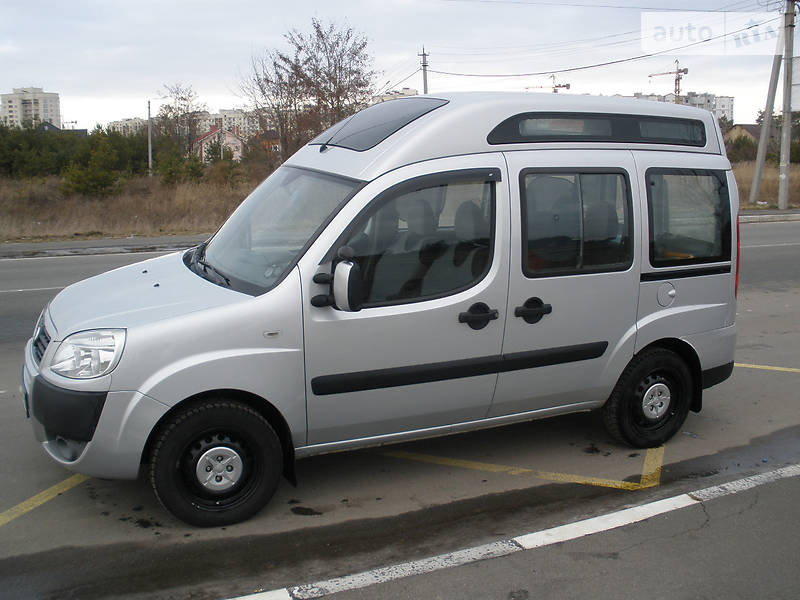 Мінівен Fiat Doblo Panorama 2008 в Софіївській Борщагівці