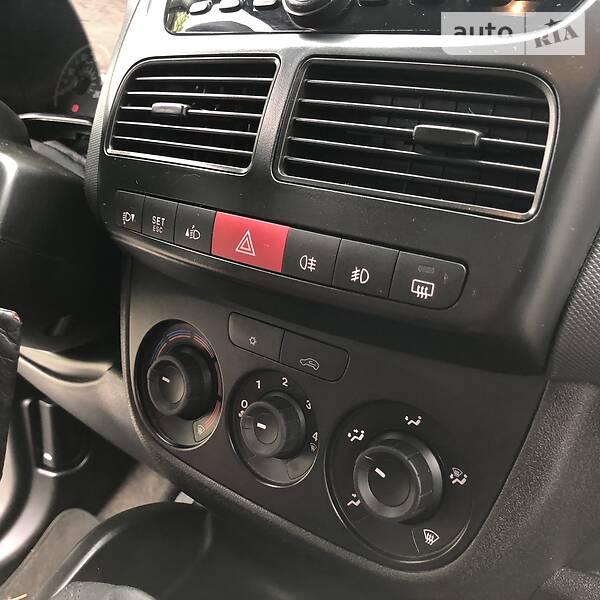 Минивэн Fiat Doblo Panorama 2013 в Киеве