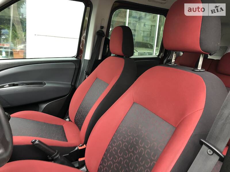 Минивэн Fiat Doblo Panorama 2013 в Киеве