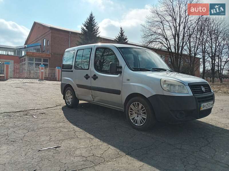 Універсал Fiat Doblo Panorama 2010 в Краматорську