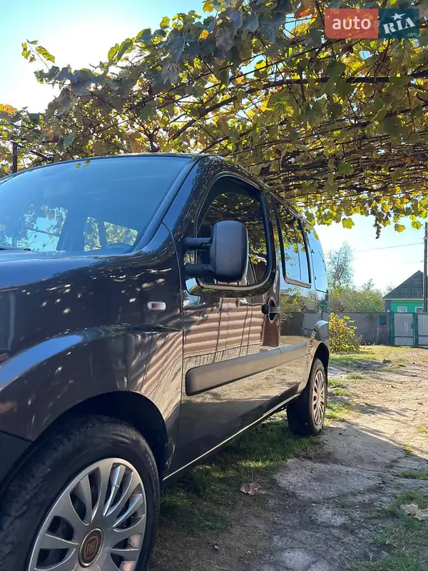 Fiat Doblo Panorama 2010