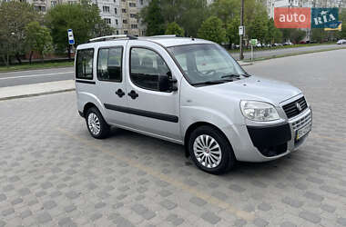 Мінівен Fiat Doblo Panorama 2009 в 