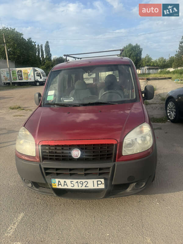 Минивэн Fiat Doblo Panorama 2009 в 