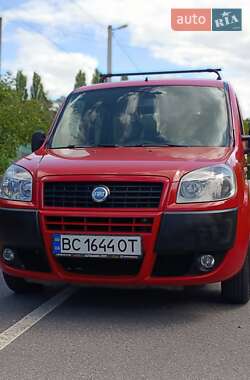 Минивэн Fiat Doblo Panorama 2006 в 
