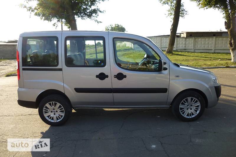 Универсал Fiat Doblo 2007 в Ровно фото 4 Универсал Fiat Doblo 2007 в Ровно