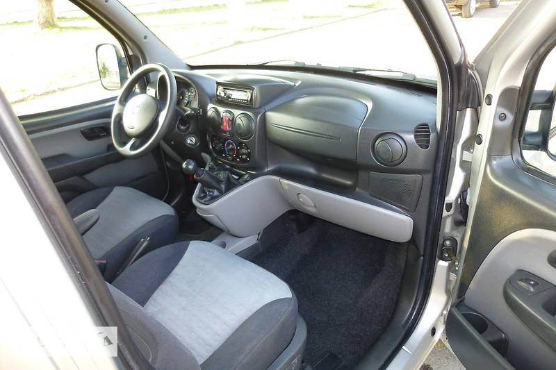 Универсал Fiat Doblo 2007 в Ровно фото 36 Универсал Fiat Doblo 2007 в Ровно