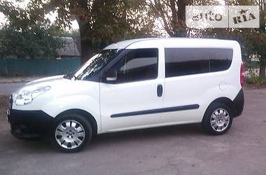 Грузопассажирский фургон Fiat Doblo 2010 в Житомире