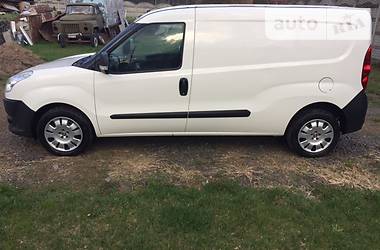 Грузопассажирский фургон Fiat Doblo 2011 в Ровно