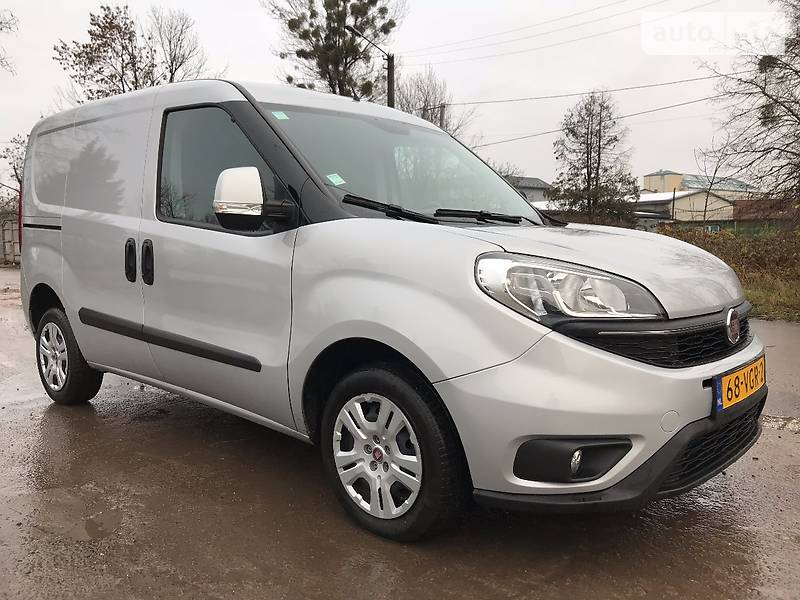 Грузопассажирский фургон Fiat Doblo 2015 в Львове