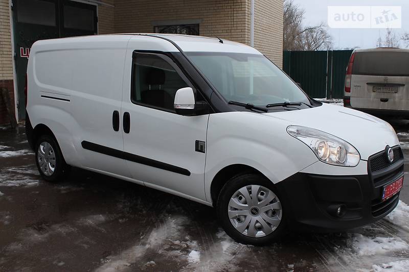 Грузопассажирский фургон Fiat Doblo 2013 в Сумах