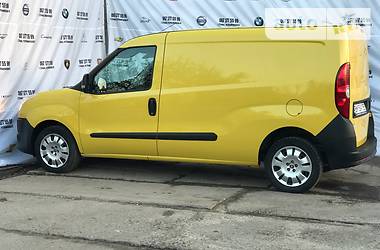 Вантажопасажирський фургон Fiat Doblo 2011 в Сумах