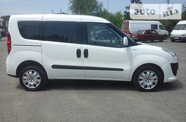 Грузопассажирский фургон Fiat Doblo 2011 в Полтаве