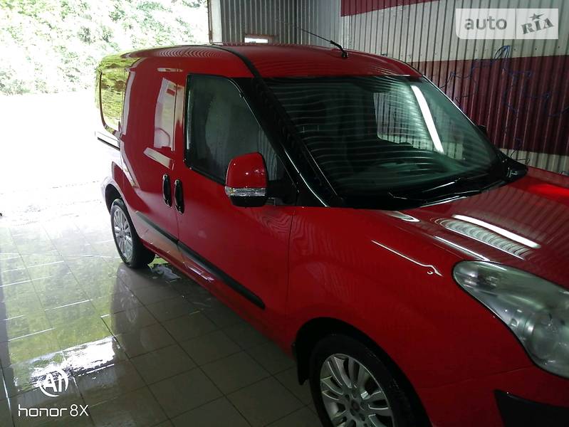Вантажопасажирський фургон Fiat Doblo 2012 в Береговому