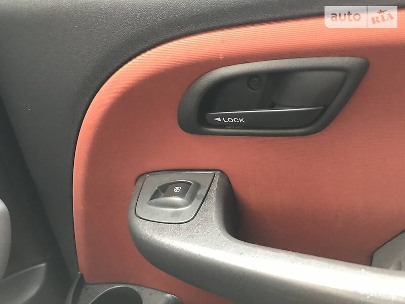 Вантажопасажирський фургон Fiat Doblo 2007 в Луцьку