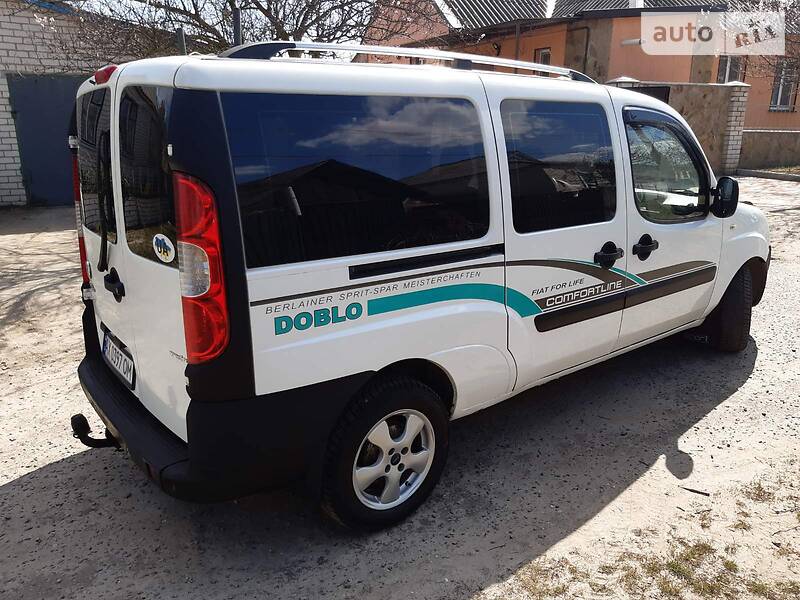 Мінівен Fiat Doblo 2008 в Києві