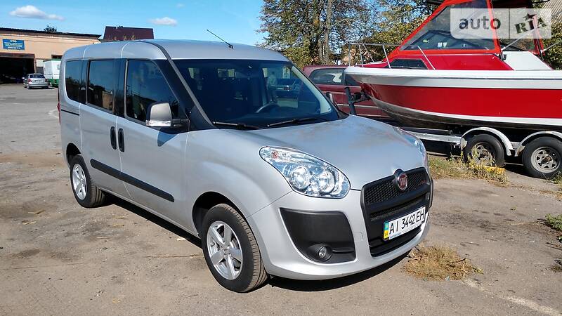 Універсал Fiat Doblo 2013 в Києві
