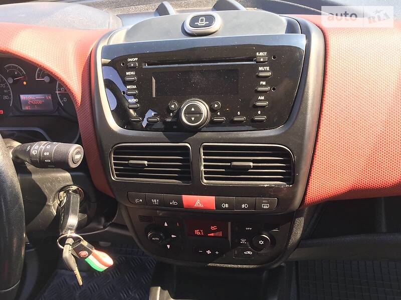 Мінівен Fiat Doblo 2010 в Ковелі