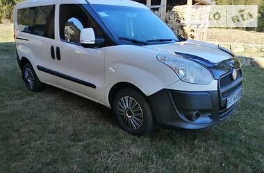 Мінівен Fiat Doblo 2010 в 