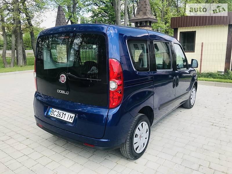 Вантажопасажирський фургон Fiat Doblo 2014 в Стрию