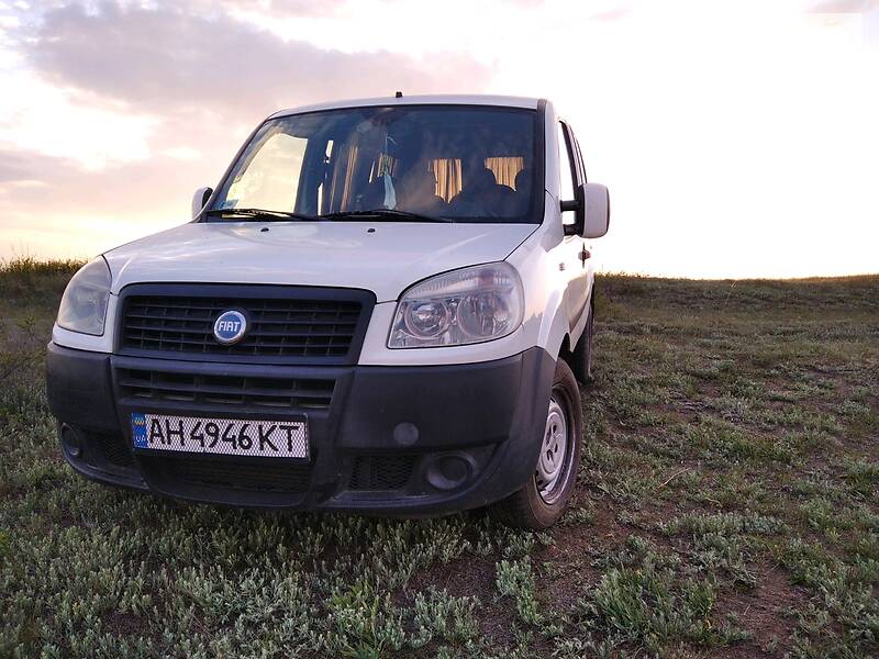 Минивэн Fiat Doblo 2006 в Торецке