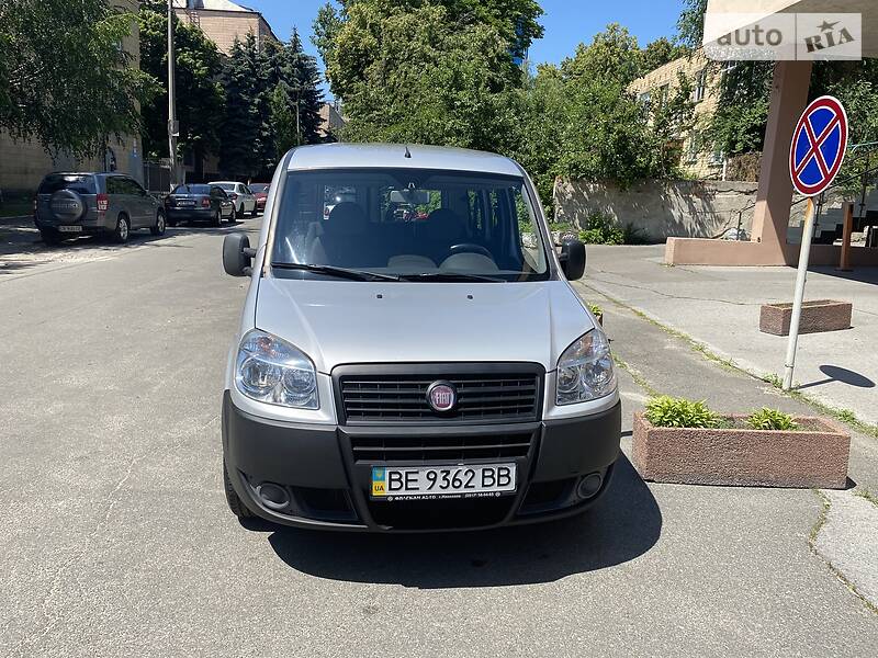 Универсал Fiat Doblo 2012 в Киеве