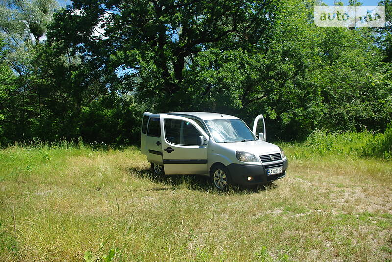 Мінівен Fiat Doblo 2007 в Києві