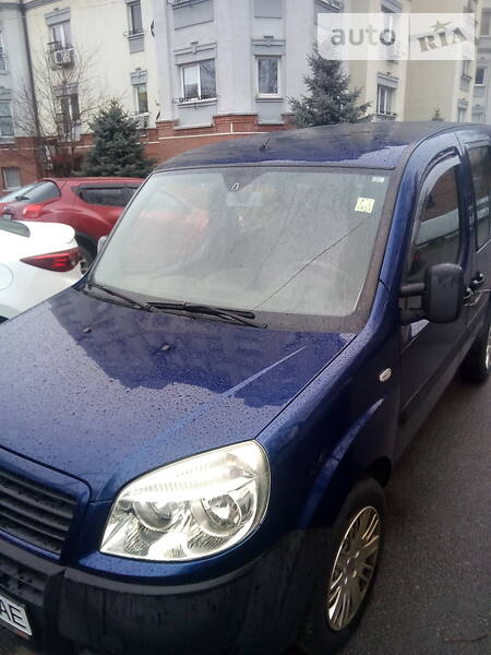 Грузопассажирский фургон Fiat Doblo 2008 в Киеве