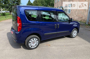 Грузопассажирский фургон Fiat Doblo 2013 в Луцке