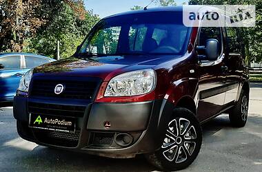 Грузопассажирский фургон Fiat Doblo 2014 в Николаеве