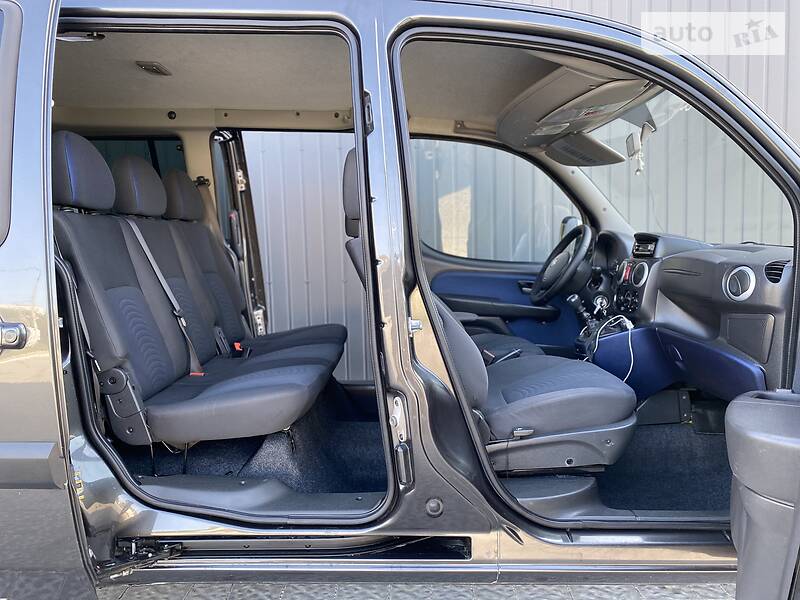 Универсал Fiat Doblo 2008 в Дрогобыче